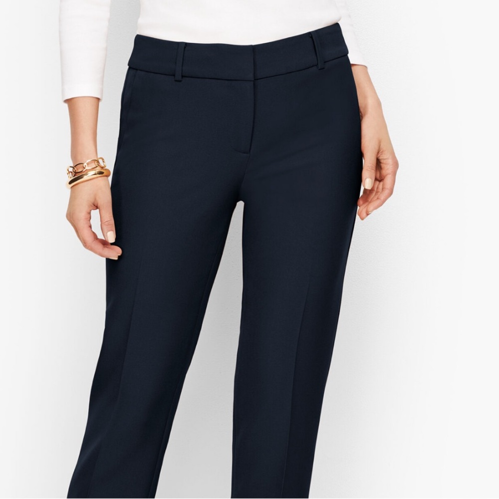 Talbots navy Hampshire slacks size 2